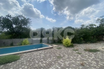 Фото №1: Земельный участок под ИЖС - Мариуполь, р. Приморский, 