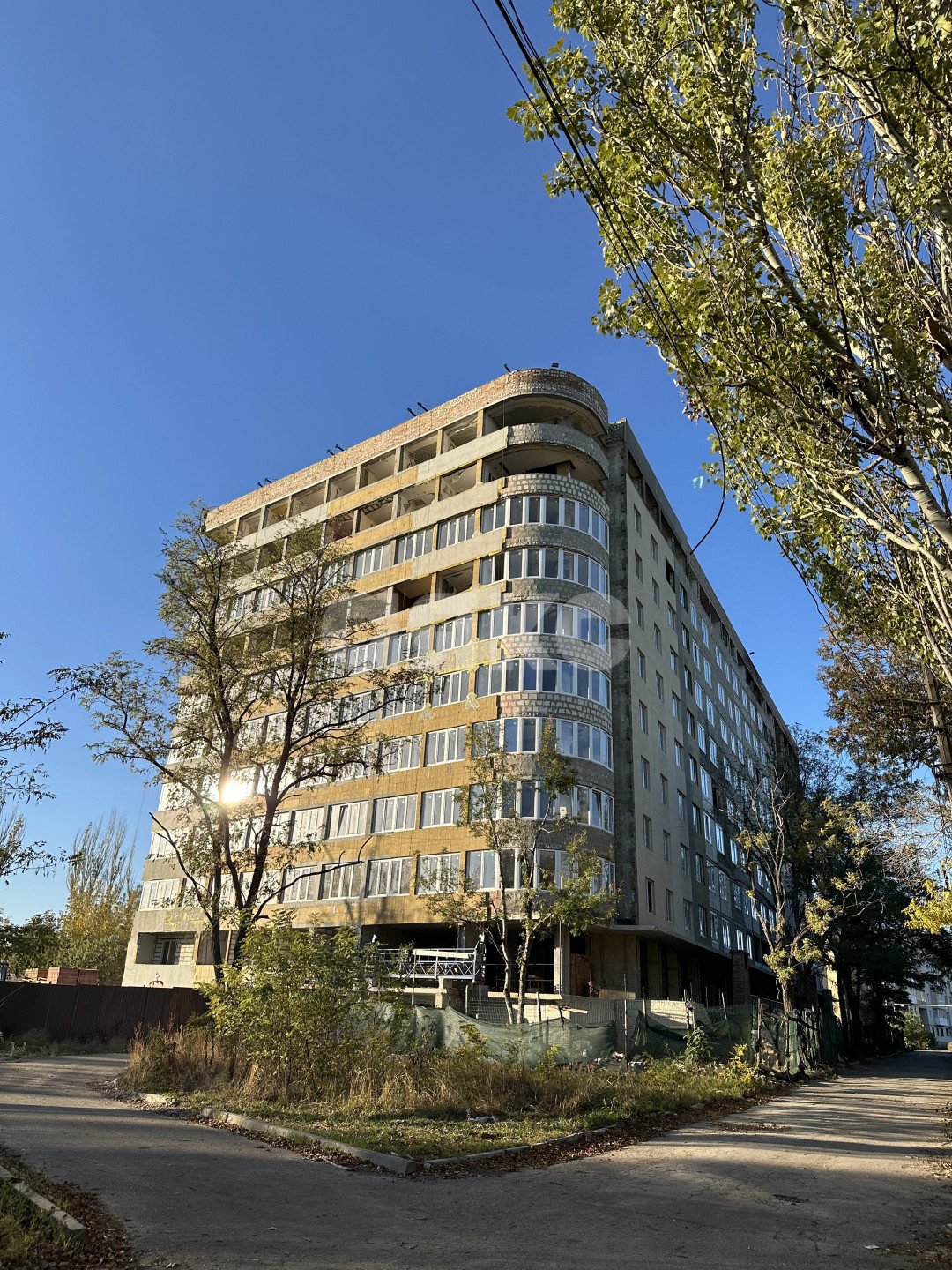 Фото №2: 3-комнатная квартира 107 м² - Мариуполь, Жовтневый, р. Центральный, ул. Бахчиванджи, 27А