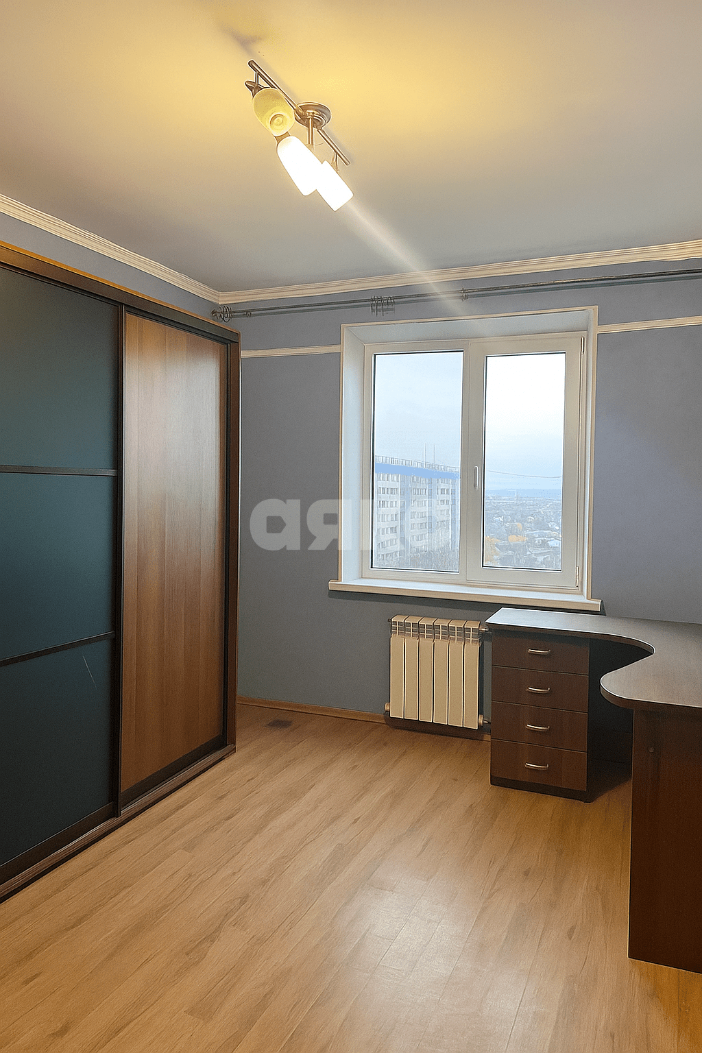 Фото №1: 3-комнатная квартира 63 м² - Мариуполь, Левобережный, мкр. Азовский, пр-кт Победы, 104