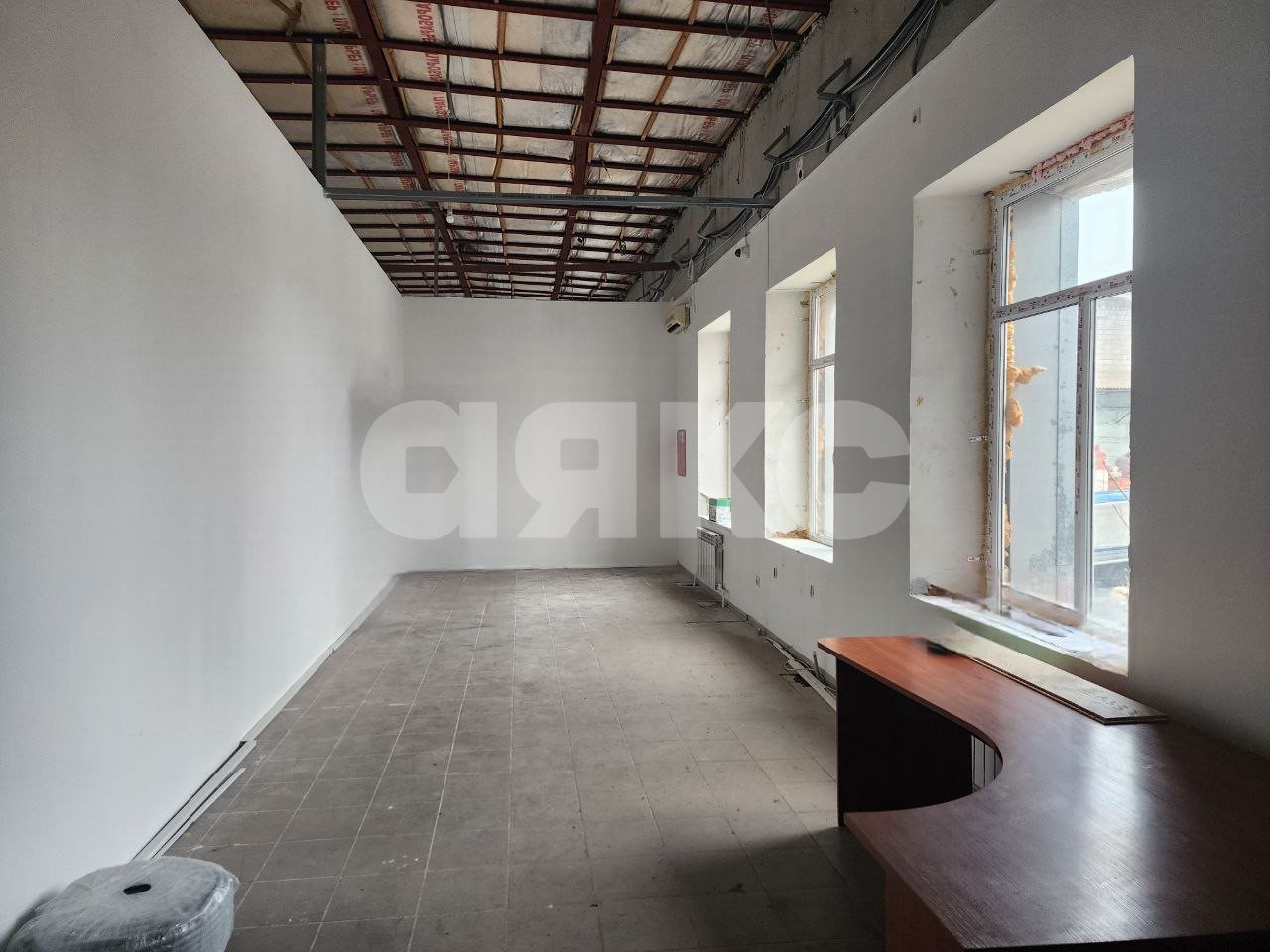 Фото №1: Коммерция 550 м² - Мариуполь, р. Центральный, ул. Энгельса, 54А