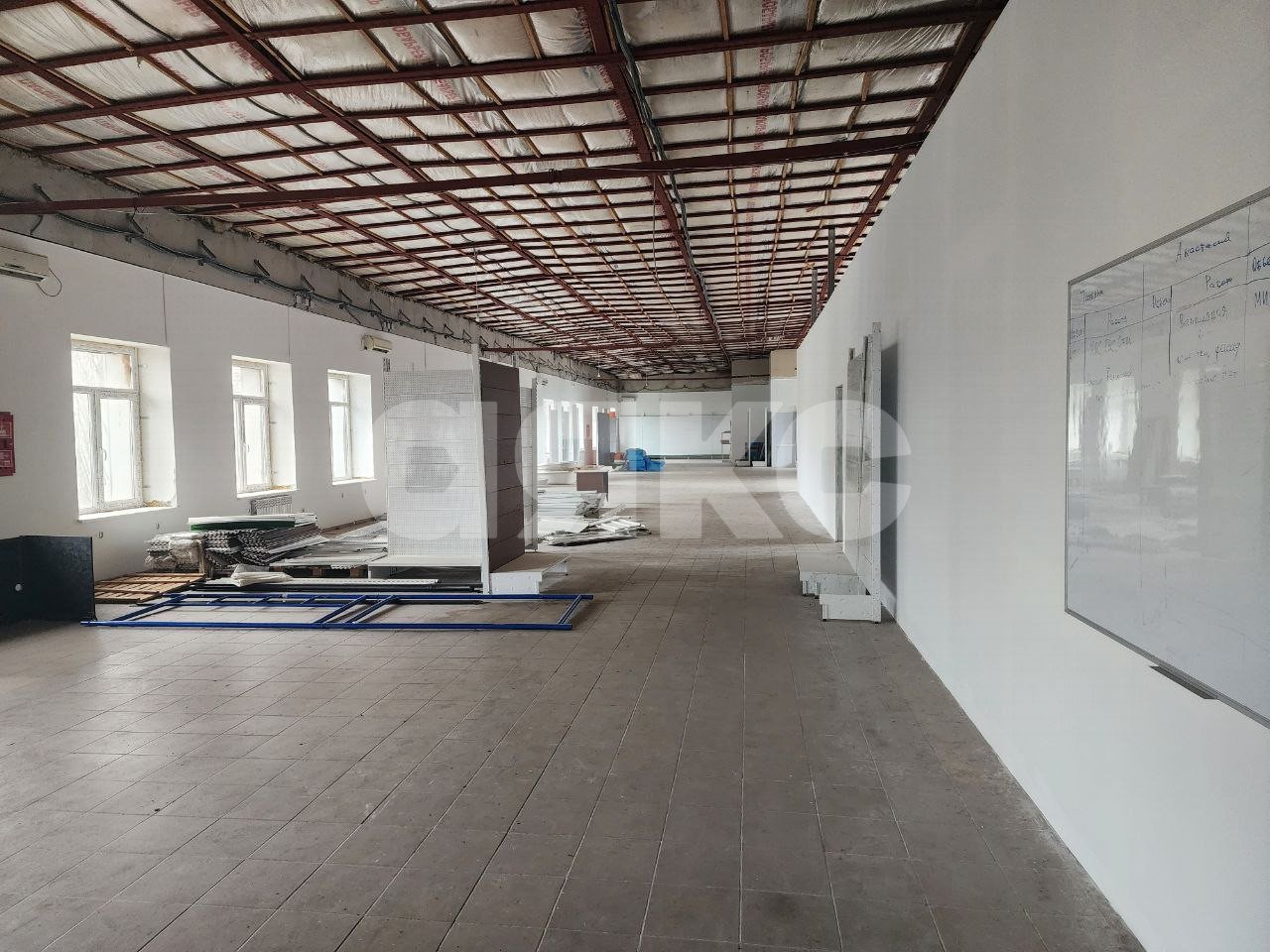 Фото №4: Коммерция 550 м² - Мариуполь, р. Центральный, ул. Энгельса, 54А