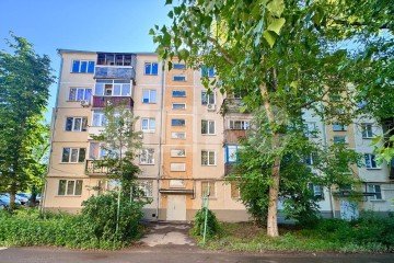 Фото №1: 4-комнатная квартира 61 м² - Мариуполь, р. Центральный, пр-кт Строителей, 114