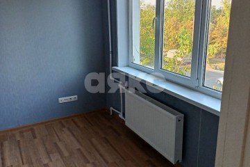 Фото №2: 4-комнатная квартира 61 м² - Мариуполь, р. Центральный, пр-кт Строителей, 114