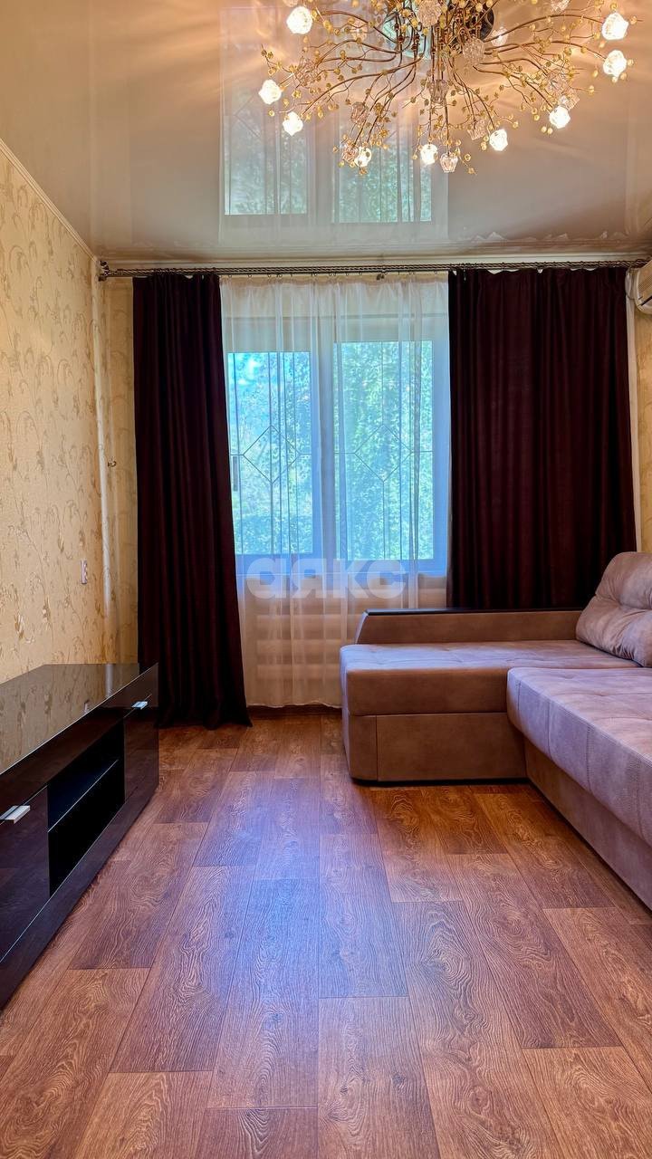 Фото №6: 3-комнатная квартира 60 м² - Мариуполь, Левобережный, мкр. Азовский, ул. 130-й Таганрогской Дивизии, 7