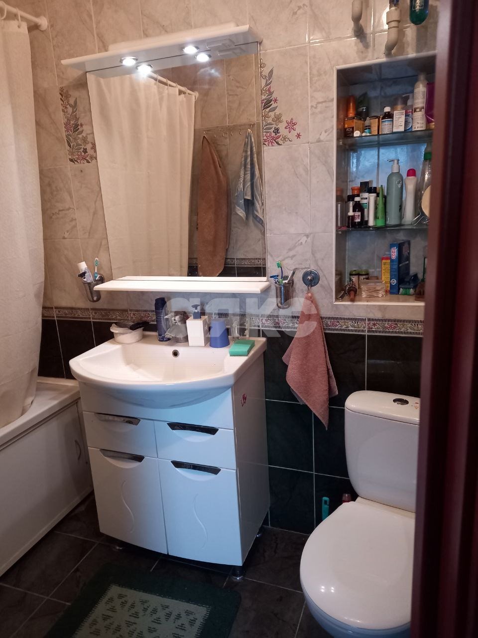 Фото №17: Коттедж 260 м² + 30 сот. - Мариуполь, Жовтневый, Центральный, Центральный, Центральный, Центральный, р. Центральный, ул. Греческая площадь