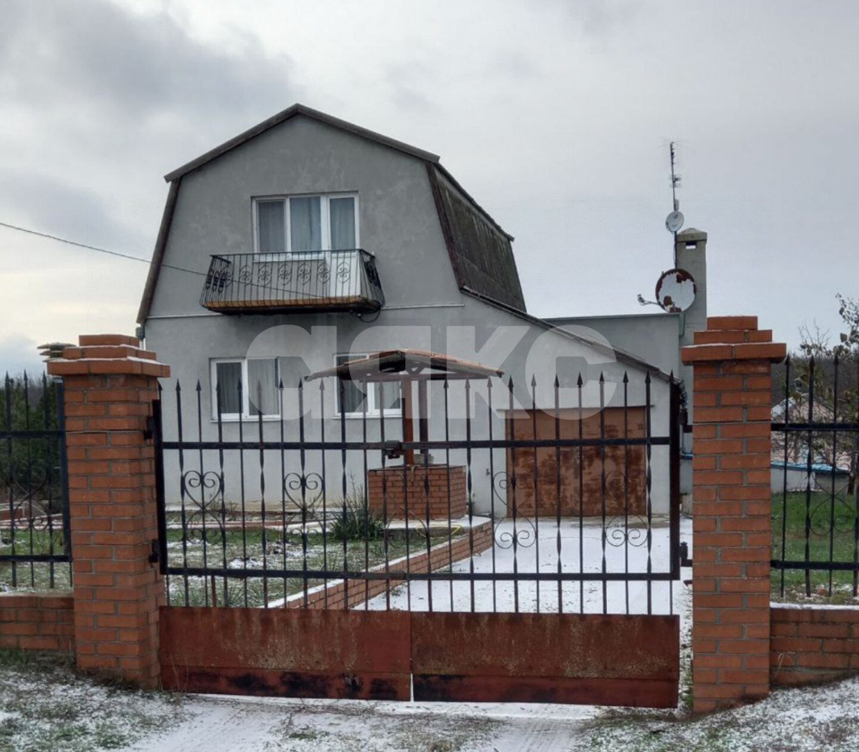 Фото №1: Коттедж 260 м² + 30 сот. - Мариуполь, Жовтневый, Центральный, Центральный, Центральный, Центральный, р. Центральный, ул. Греческая площадь