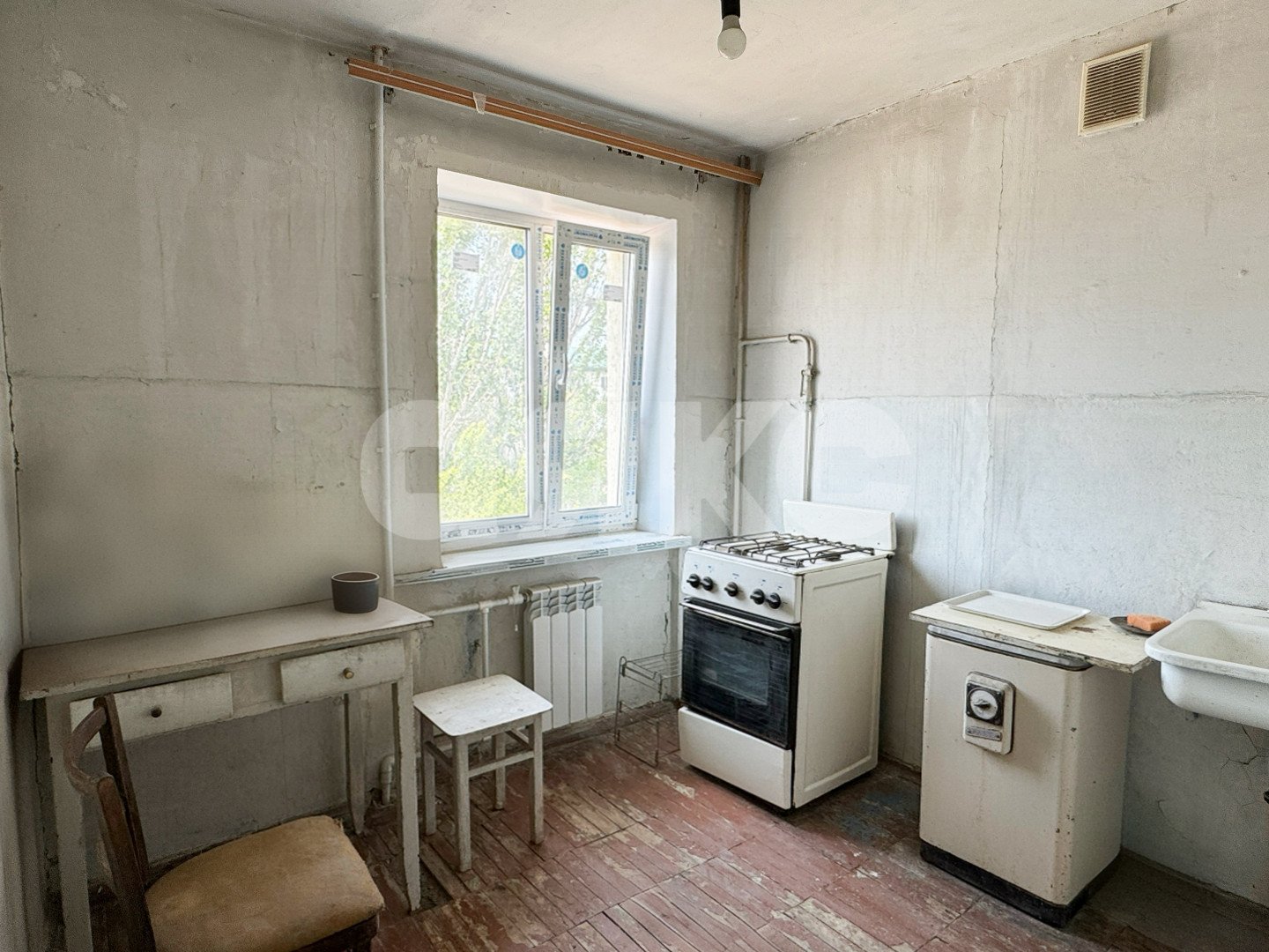 Фото №2: 2-комнатная квартира 43 м² - Мариуполь, р. Кальмиусский, пр-кт Металлургов, 181