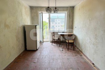 Фото №1: 2-комнатная квартира 43 м² - Мариуполь, р. Кальмиусский, пр-кт Металлургов, 181