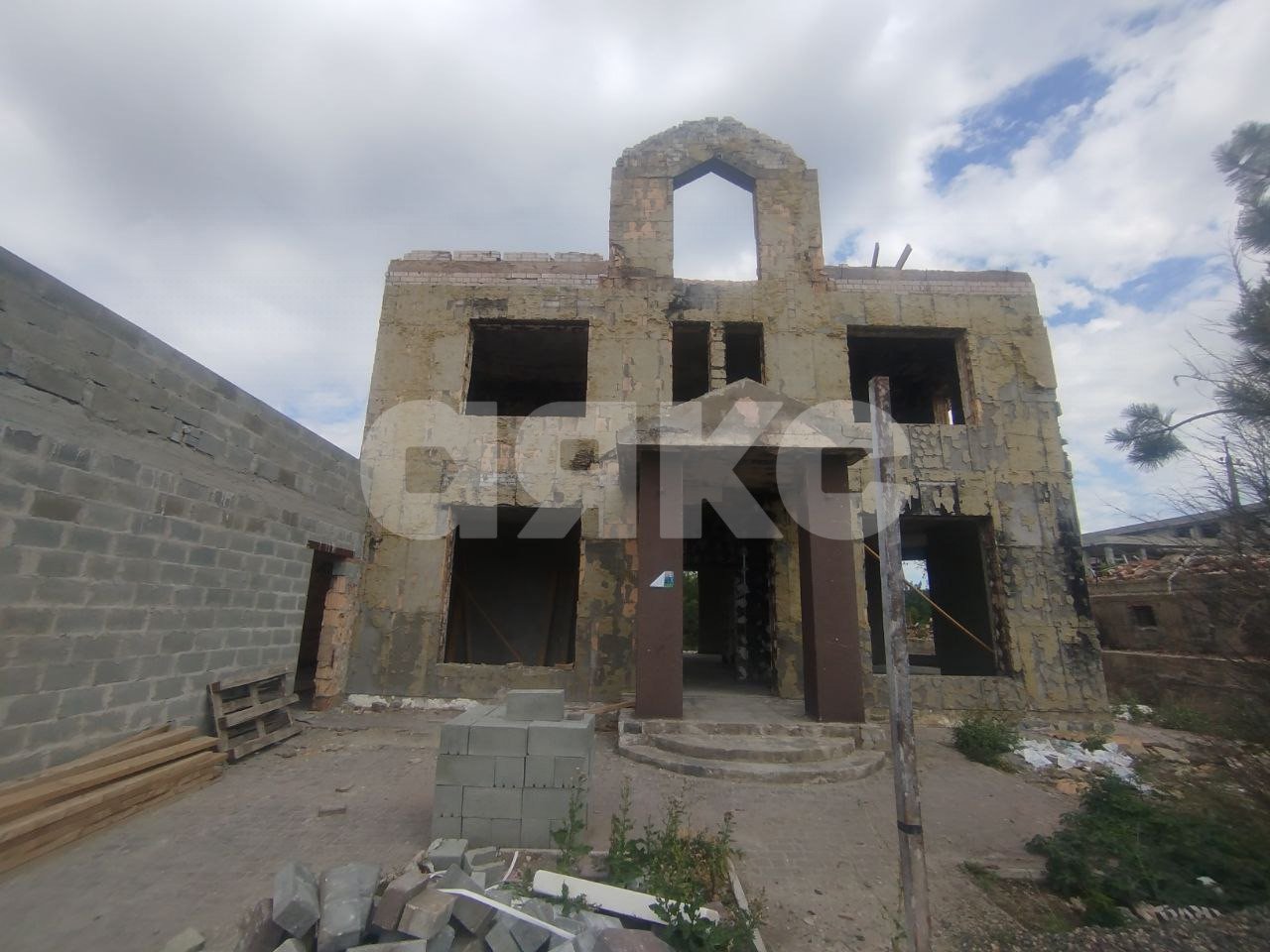 Фото №1: Дом 180 м² + 8.33 сот. - Мариуполь, р. Приморский, пер. Спортивный, 26