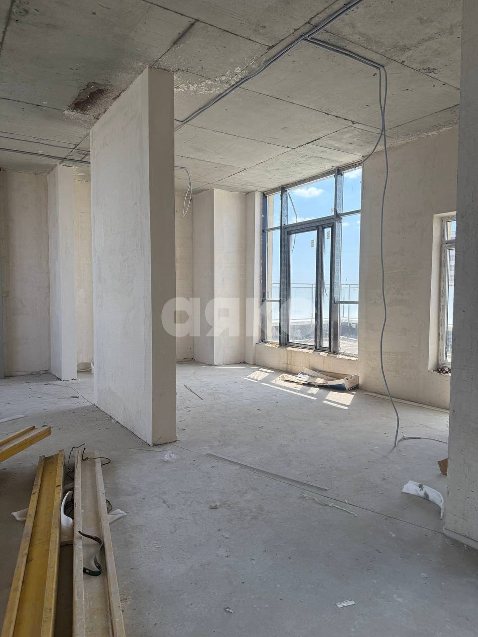 Фото №11: Коммерция 670 м² - Мариуполь, р. Центральный, пр-кт Ленина, 77А