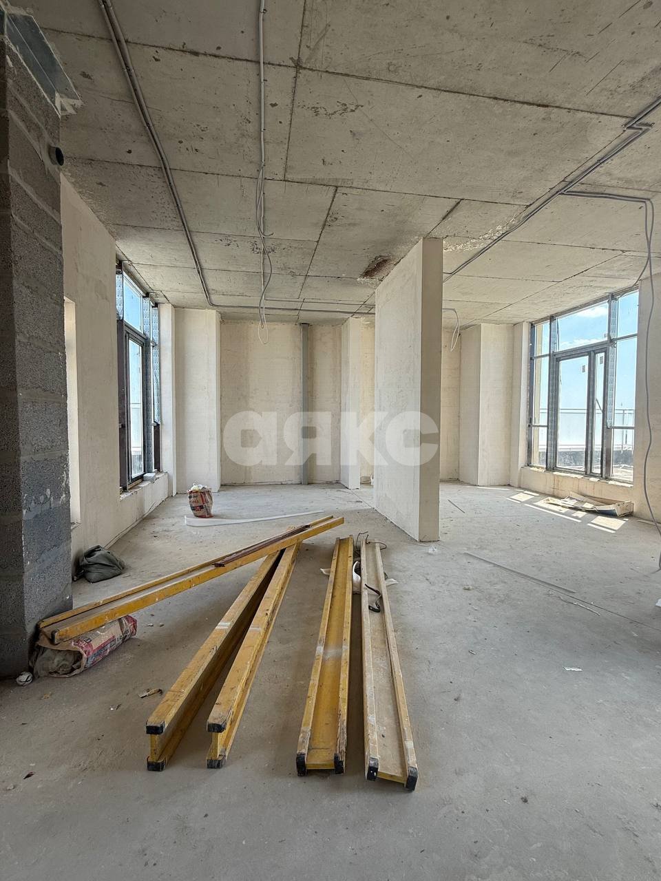 Фото №18: Коммерция 670 м² - Мариуполь, р. Центральный, пр-кт Ленина, 77А