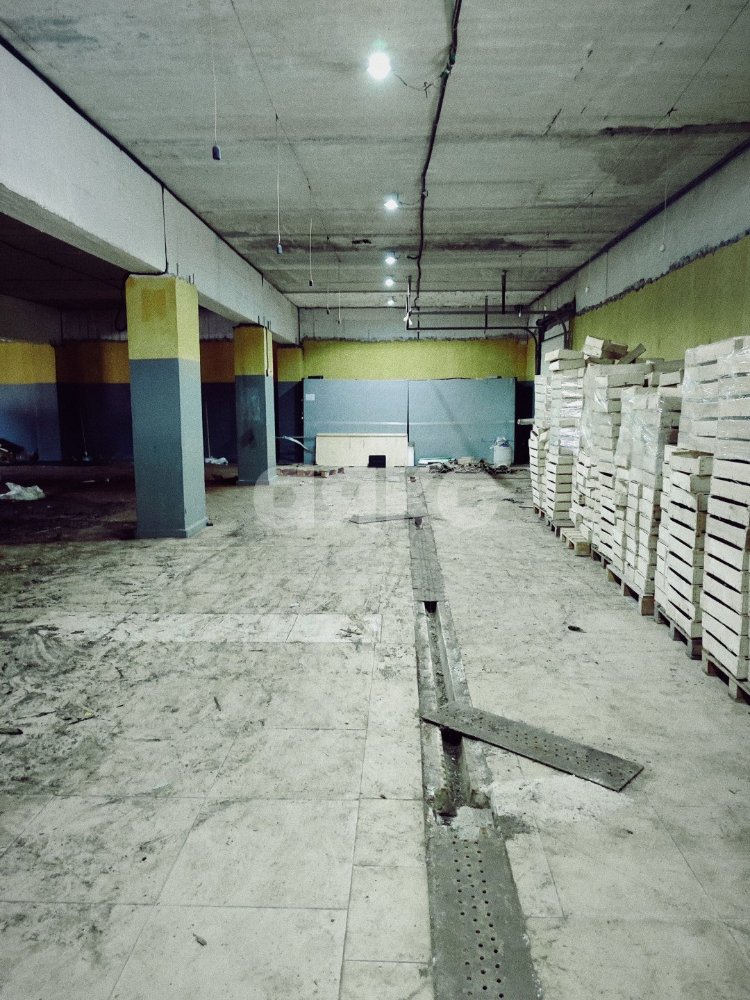 Фото №36: Коммерция 1600 м² - Мариуполь, р. Центральный, ул. Спортивная