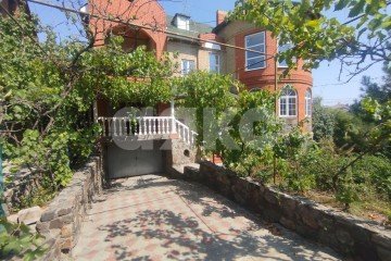 Фото №1: Дом 550 м² - Мариуполь, р. Центральный, ул. Греческая площадь