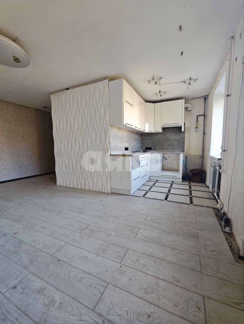 Фото №7: 3-комнатная квартира 52 м² - Мариуполь, р. Жовтневый, пр-кт Строителей, 99