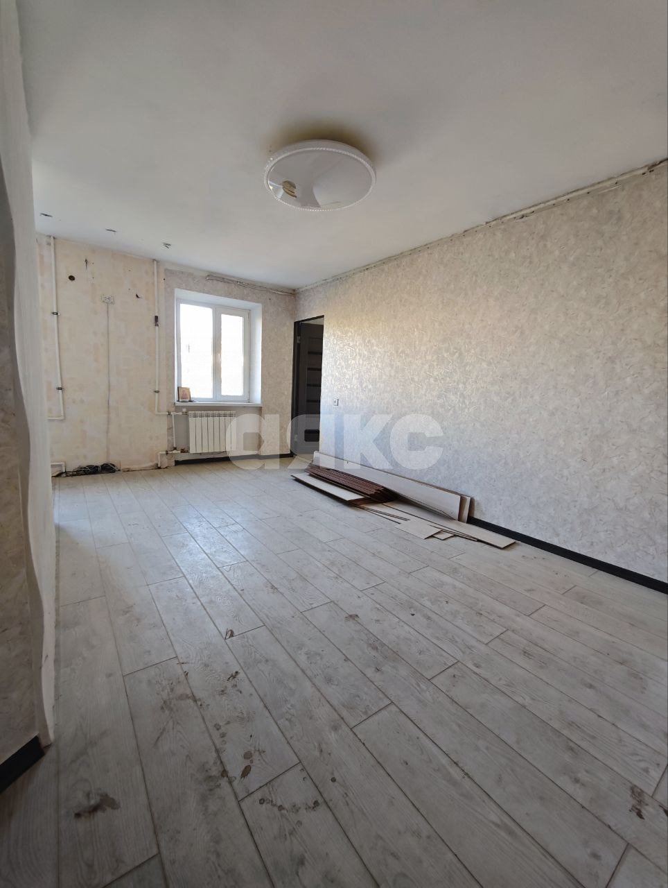 Фото №6: 3-комнатная квартира 52 м² - Мариуполь, р. Жовтневый, пр-кт Строителей, 99