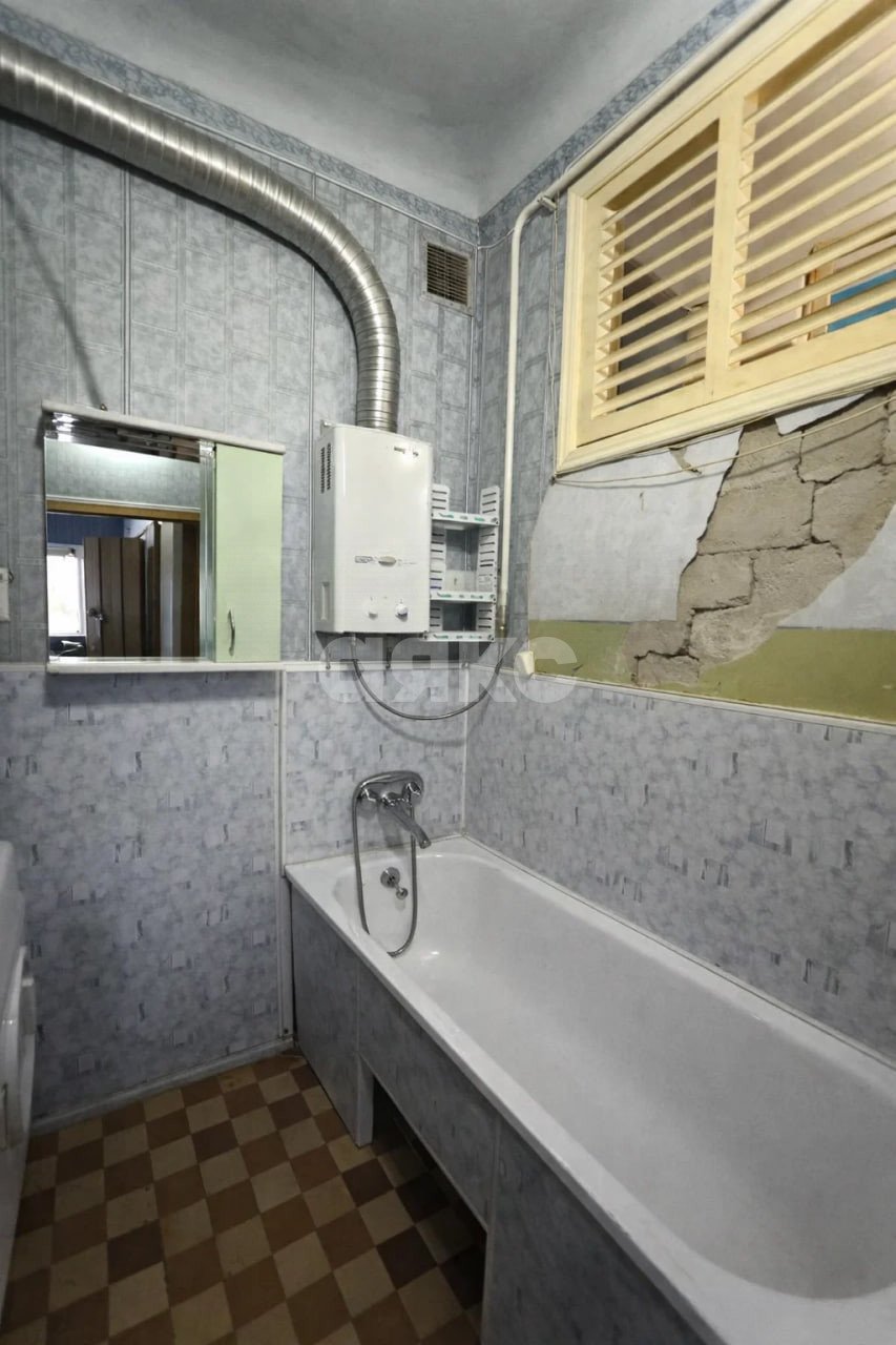 Фото №5: 3-комнатная квартира 63 м² - Мариуполь, р. Ильичёвский, пр-кт Ильича, 137