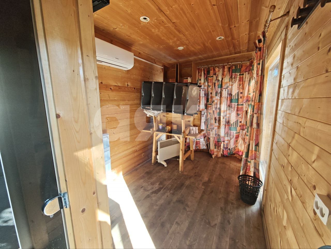 Фото №28: Коммерция 1543 м² - Ялта, пер. Курортный