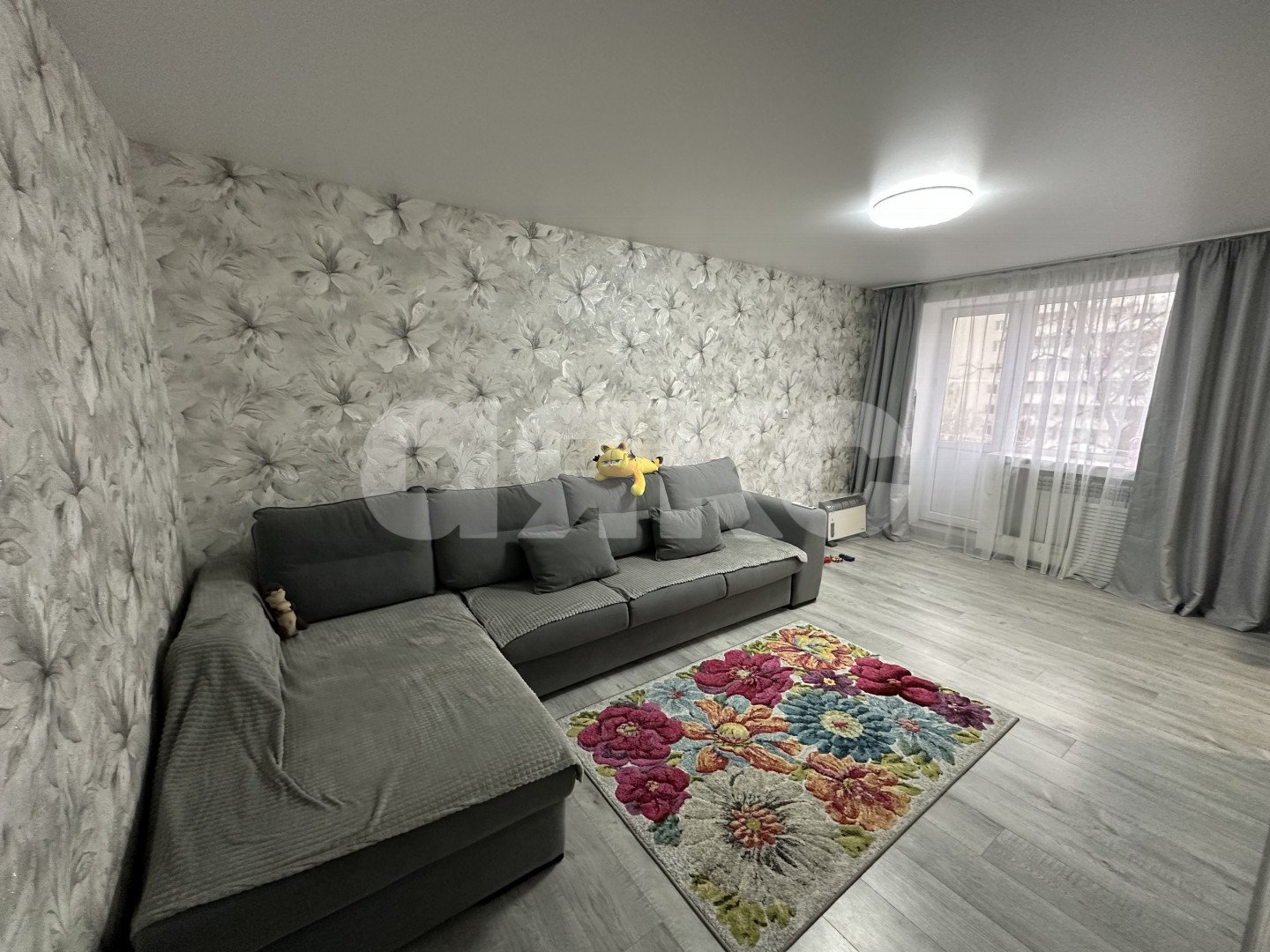 Фото №1: 2-комнатная квартира 48 м² - Мариуполь, р. Жовтневый, пр-кт Строителей, 110