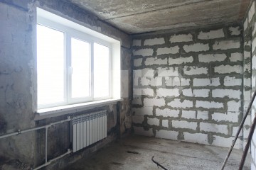 Фото №1: 3-комнатная квартира 49 м² - Мариуполь, р. Приморский, ул. Гагарина, 4