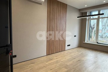 Фото №3: Коммерция 187 м² - Мариуполь, р. Приморский, пр-кт Адмирала Лунина, 33