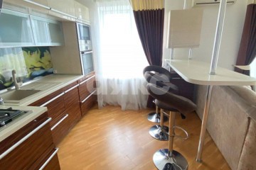 Фото №3: 2-комнатная квартира 64 м² - Мариуполь, мкр. Восточный, ул. Олимпийская, 167