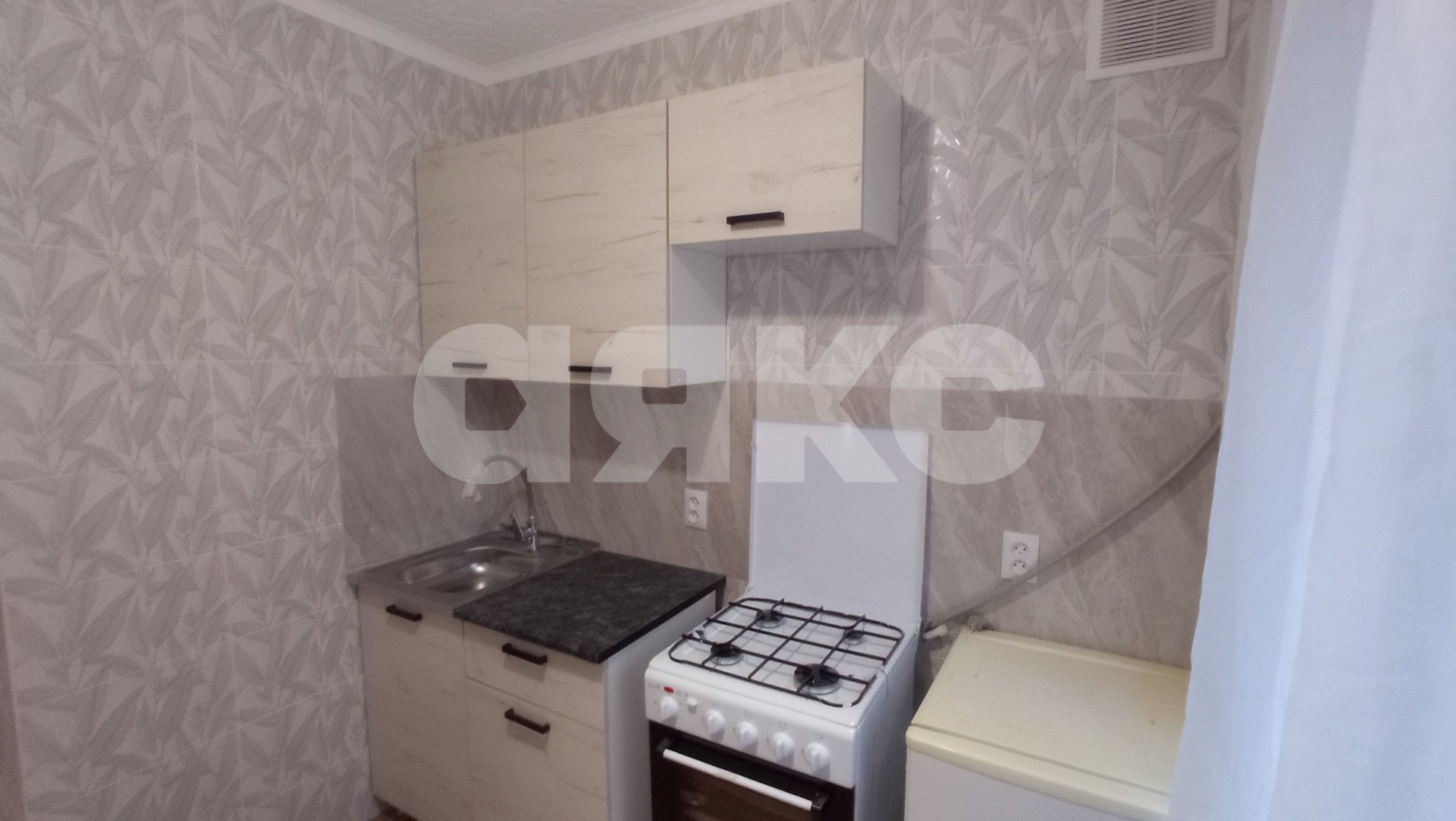 Фото №2: 1-комнатная квартира 30 м² - Мариуполь, Жовтневый, Западный, мкр. 21-й, ул. Урицкого, 86