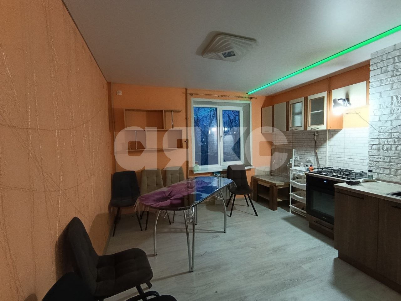 Фото №3: 4-комнатная квартира 71 м² - Мариуполь, р. Левобережный, пр-кт Тульский, 91