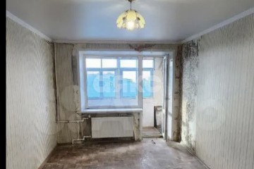 Фото №1: 1-комнатная квартира 31 м² - Мариуполь, р. Жовтневый, пр-кт Металлургов, 35