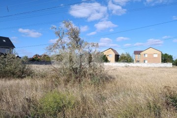 Фото №2: Земельный участок под ИЖС - Ильичёвское, ул. Радужная, 13