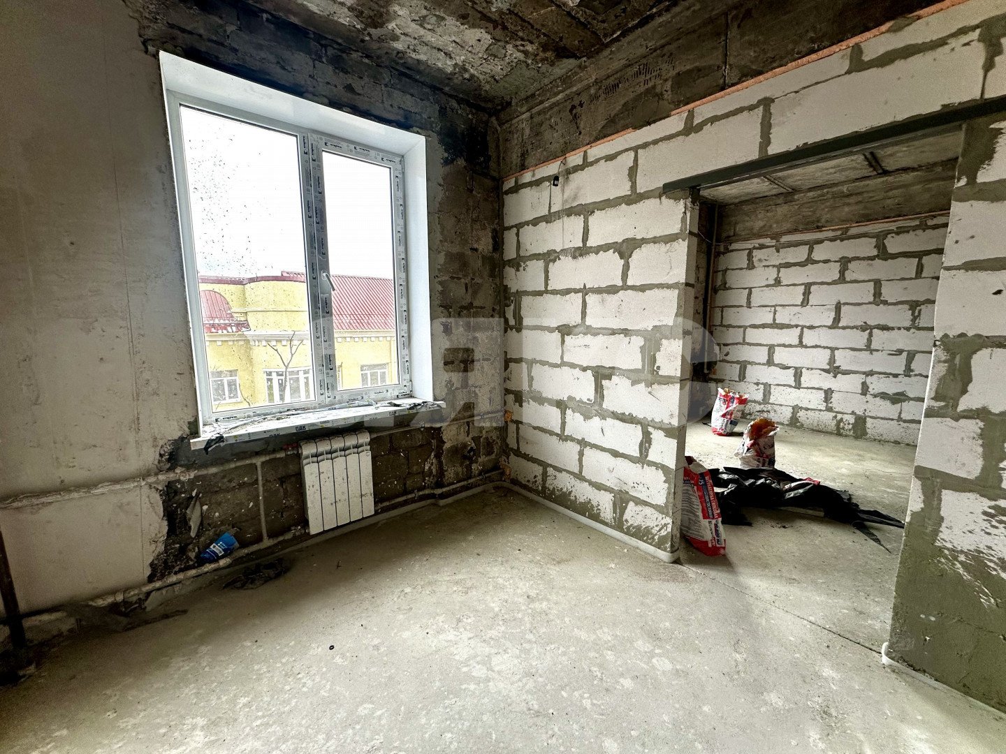 Фото №8: 3-комнатная квартира 87 м² - Мариуполь, р. Жовтневый, пр-кт Ленина, 24