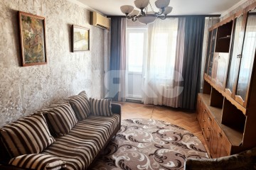 Фото №3: 3-комнатная квартира 63 м² - Мариуполь, р. Центральный, пр-кт Металлургов, 94