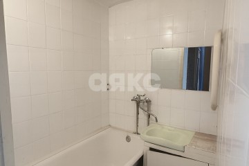 Фото №5: 3-комнатная квартира 62 м² - Мариуполь, р. Ильичёвский, ул. Курчатова, 37