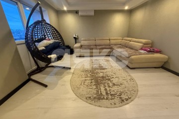 Фото №2: Дом 120 м² - Мариуполь, р. Жовтневый, ул. Административная площадь