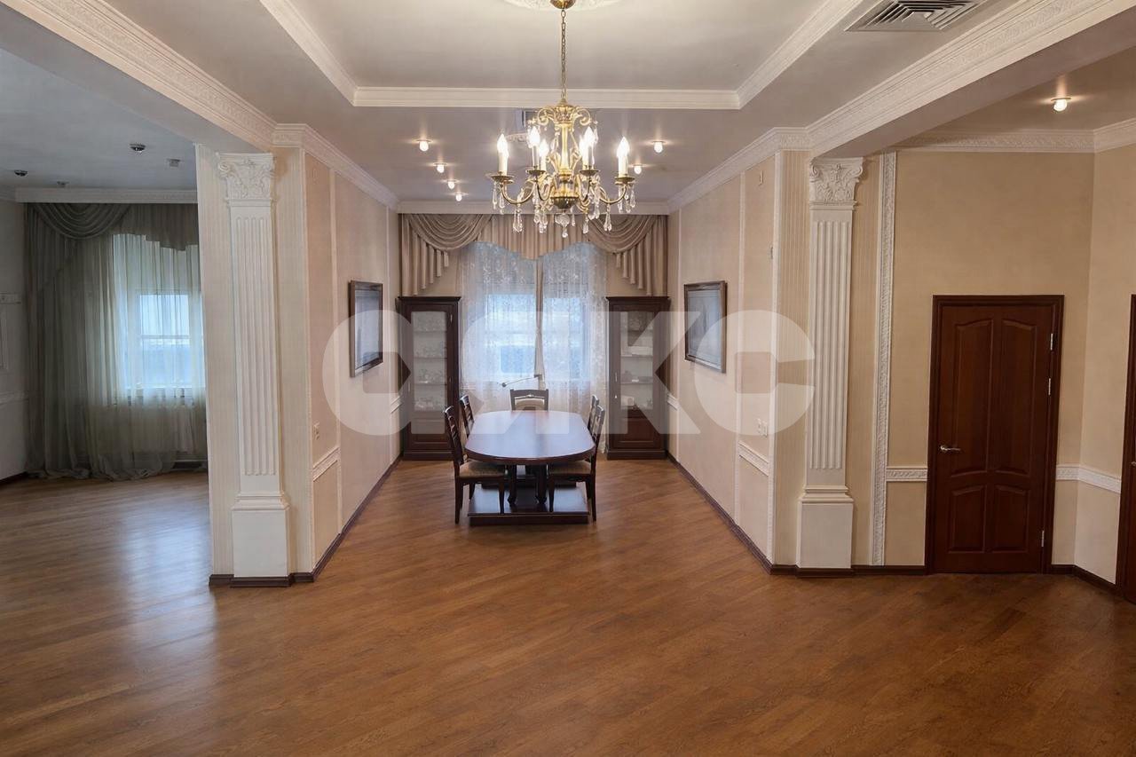 Фото №8: Коттедж 472 м² + 45 сот. - Ключевое, ул. Гагарина