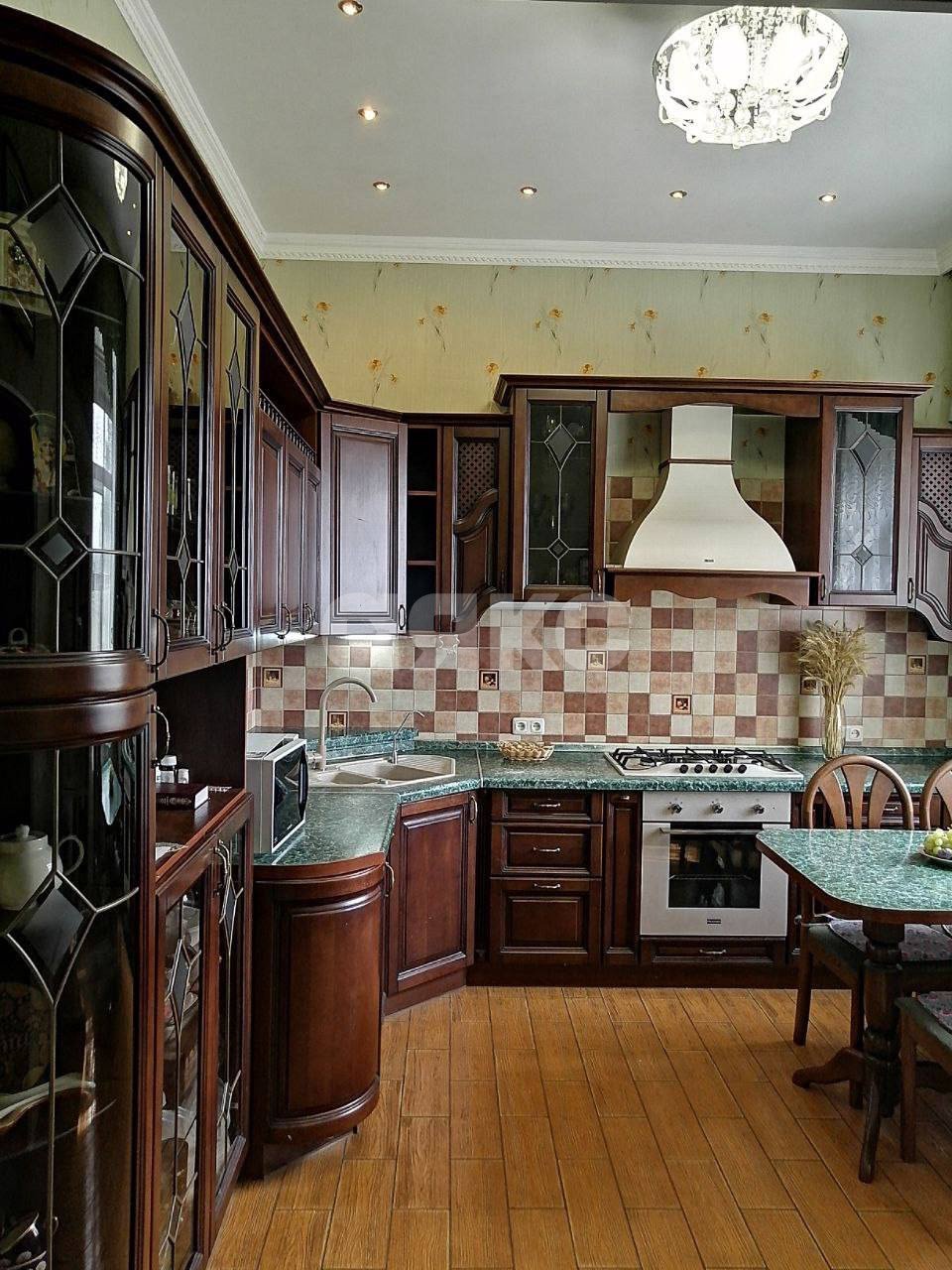 Фото №7: Коттедж 472 м² + 45 сот. - Ключевое, ул. Гагарина