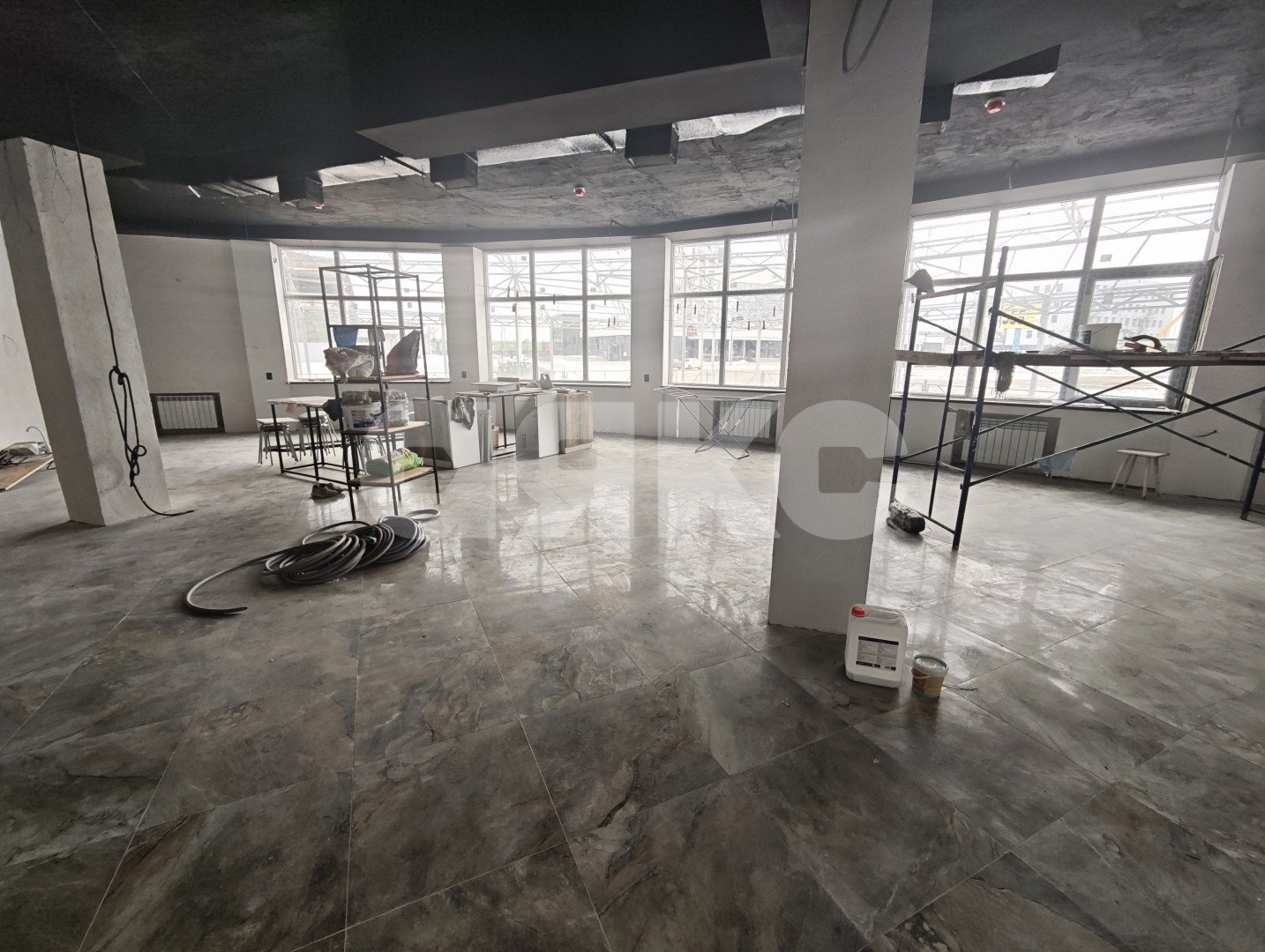 Фото №7: Коммерция 220 м² - Мариуполь, р. Жовтневый, ул. Вокзальная, 1