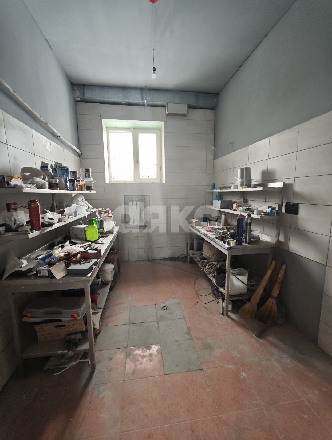 Фото №12: Коммерция 220 м² - Мариуполь, р. Жовтневый, ул. Вокзальная, 1