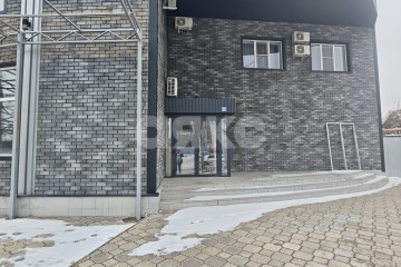 Фото №1: Коммерция 220 м² - Мариуполь, р. Жовтневый, ул. Вокзальная, 1