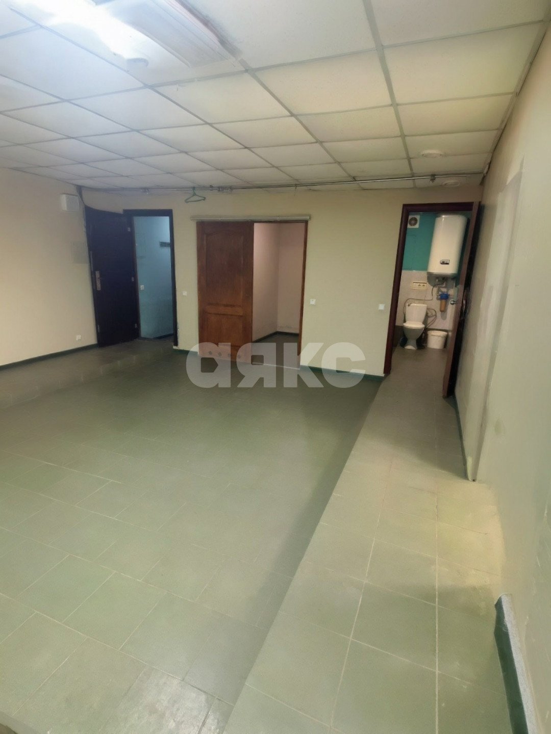 Фото №4: Коммерция 121 м² - Мариуполь, р. Жовтневый, ул. Апатова, 125