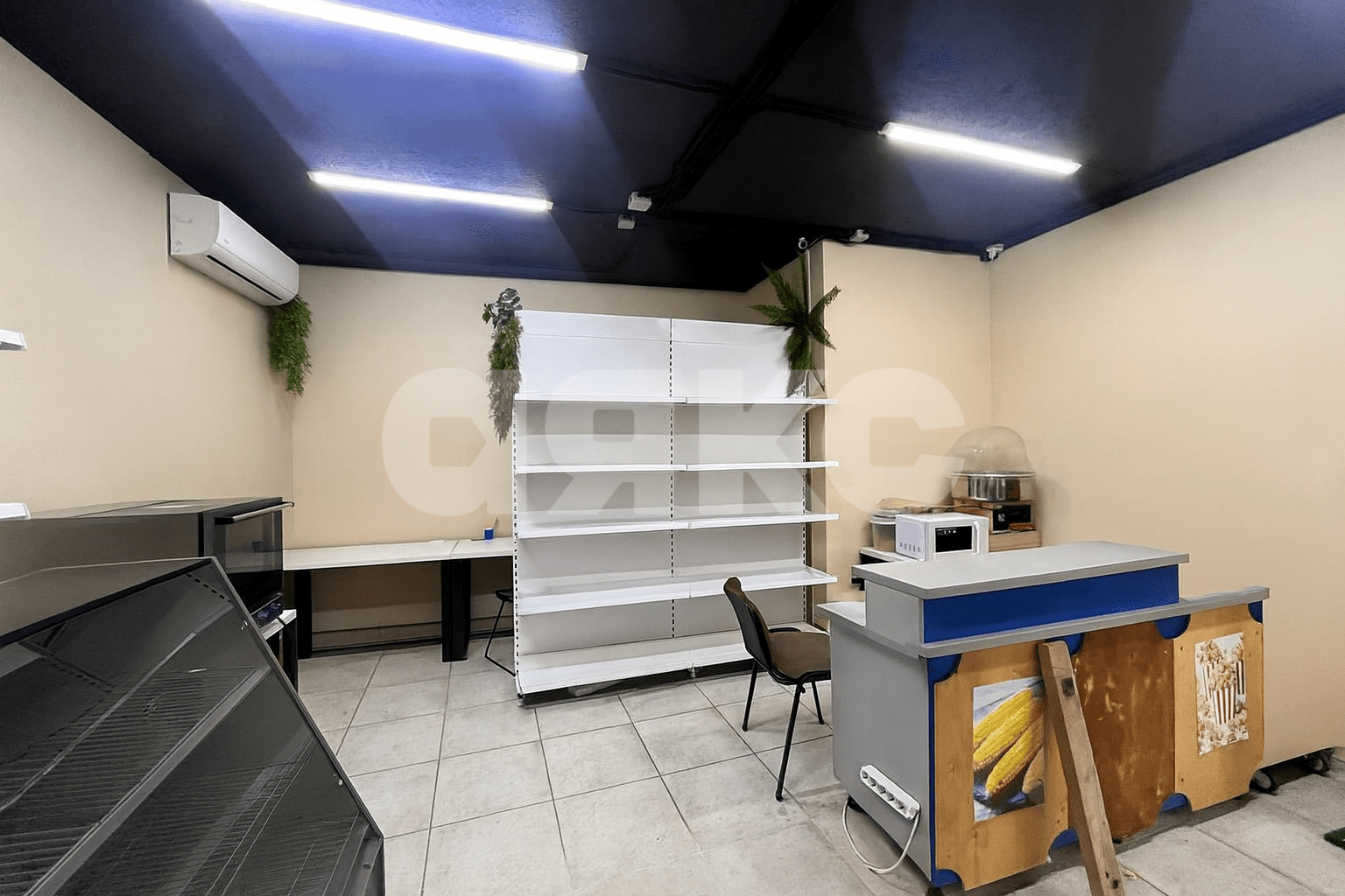 Фото №2: Коммерция 25 м² - Мариуполь, р. Жовтневый, пр-кт Металлургов, 30