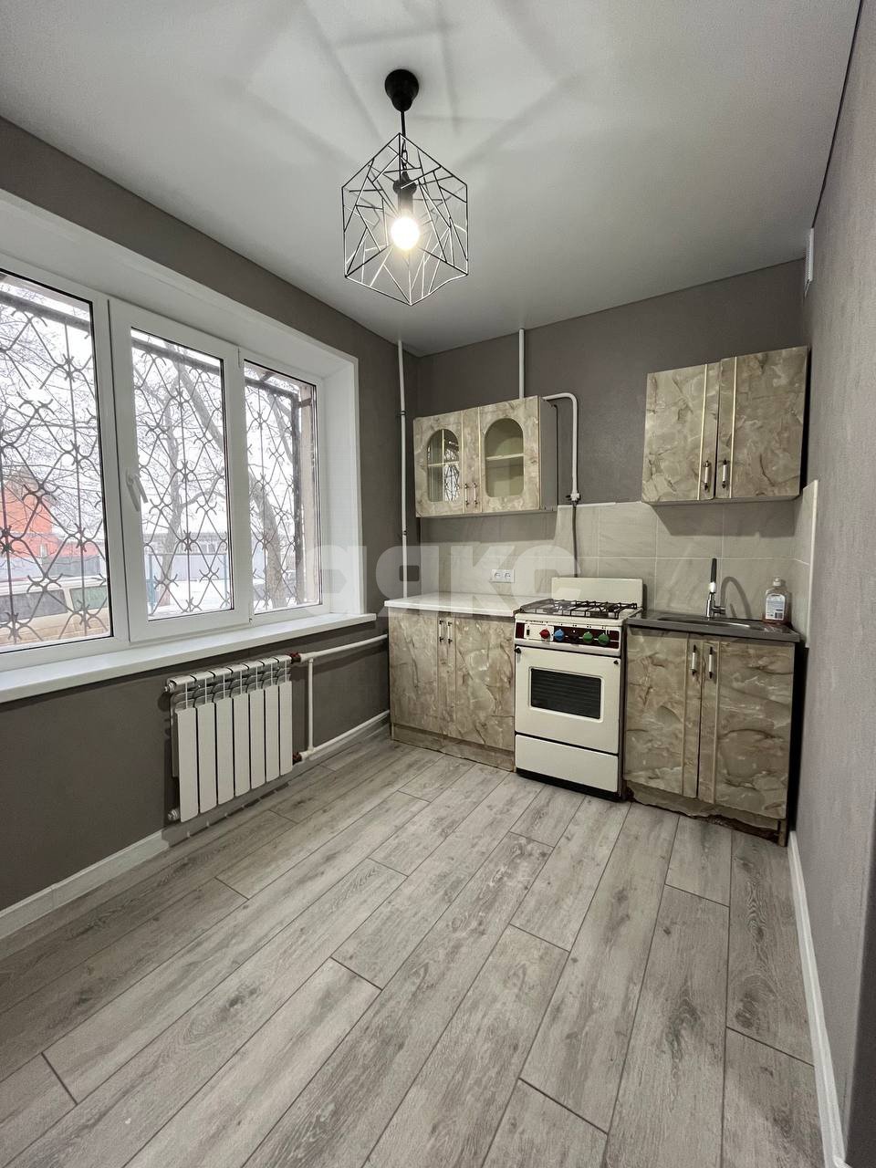 Фото №1: 2-комнатная квартира 47 м² - Мариуполь, Левобережный, мкр. Азовский, ул. 130-й Таганрогской Дивизии