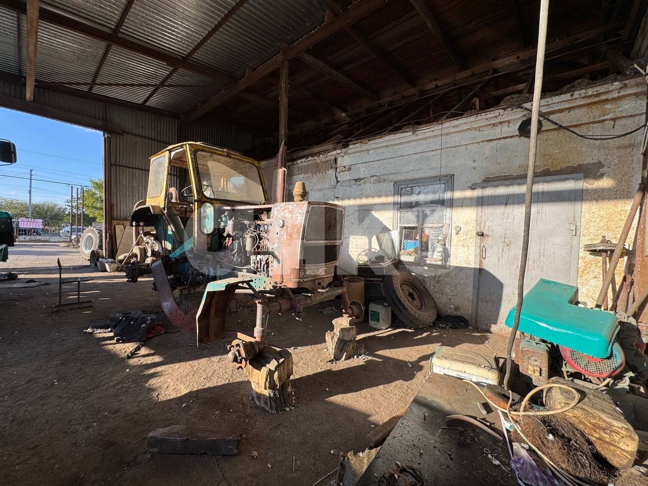 Фото №3: Коммерция 650 м² - Мангуш, ул. Мурзы