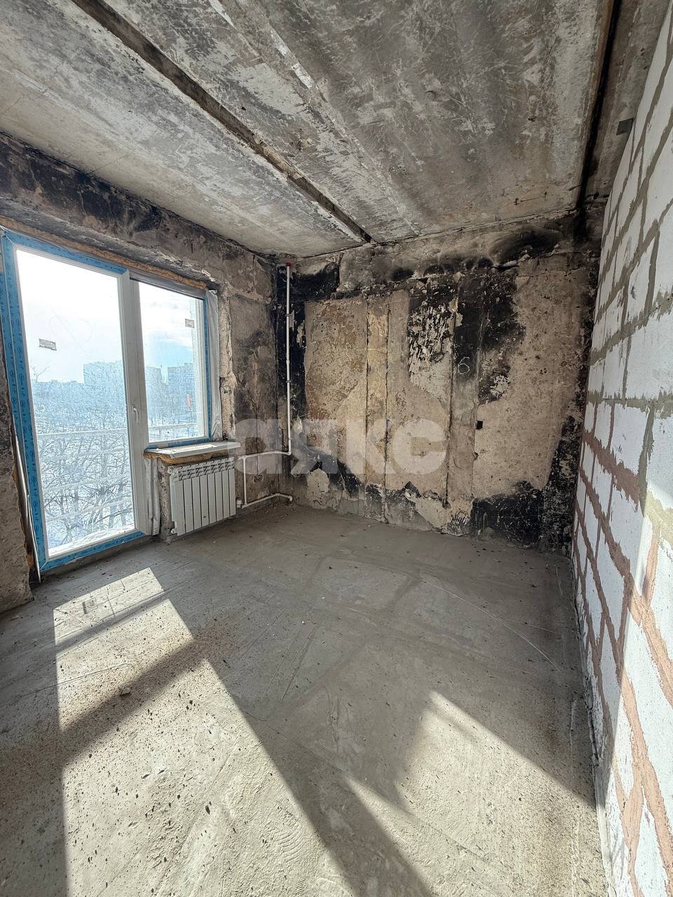 Фото №1: 4-комнатная квартира 79 м² - Мариуполь, Жовтневый, Западный, мкр. 20-й, пр-кт Строителей, 175