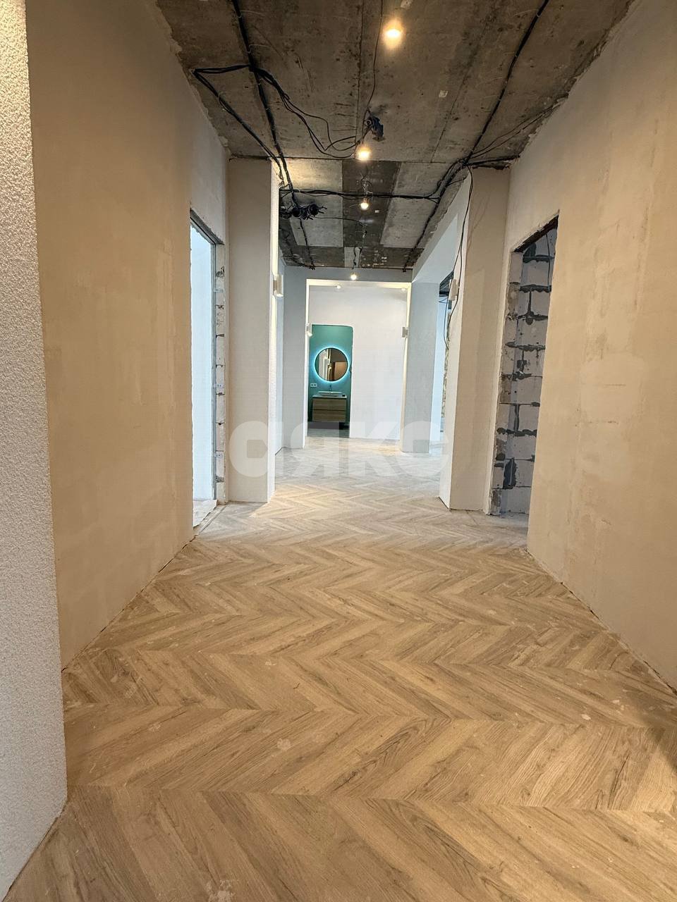 Фото №18: 4-комнатная квартира 193 м² - Мариуполь, Жовтневый, р. Центральный, пр-кт Строителей, 108А