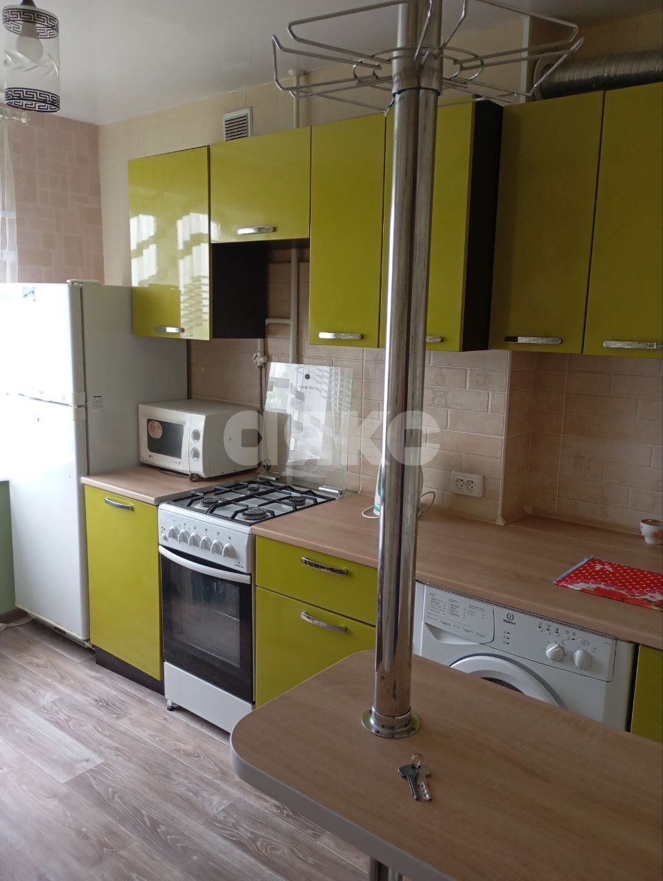 Фото №1: 1-комнатная квартира 32 м² - Мариуполь, р. Левобережный, б-р Комсомольский, 46