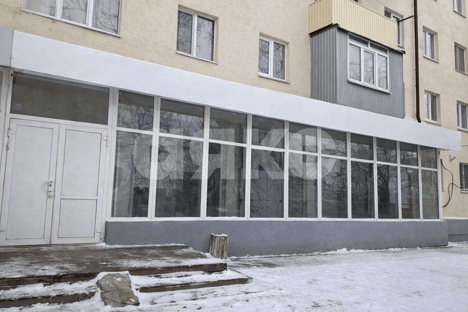 Фото №1: Коммерция 300 м² - Мариуполь, Центральный, р. Центральный, пр-кт Строителей