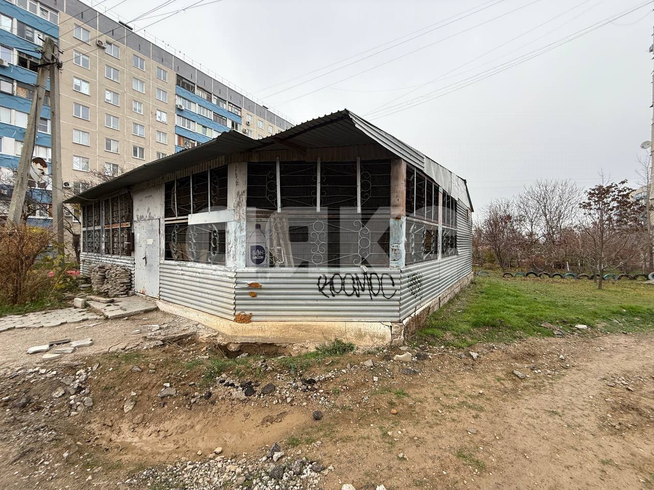 Фото №4: Коммерция 290 м² - Мариуполь, р. Жовтневый, ул. Административная площадь