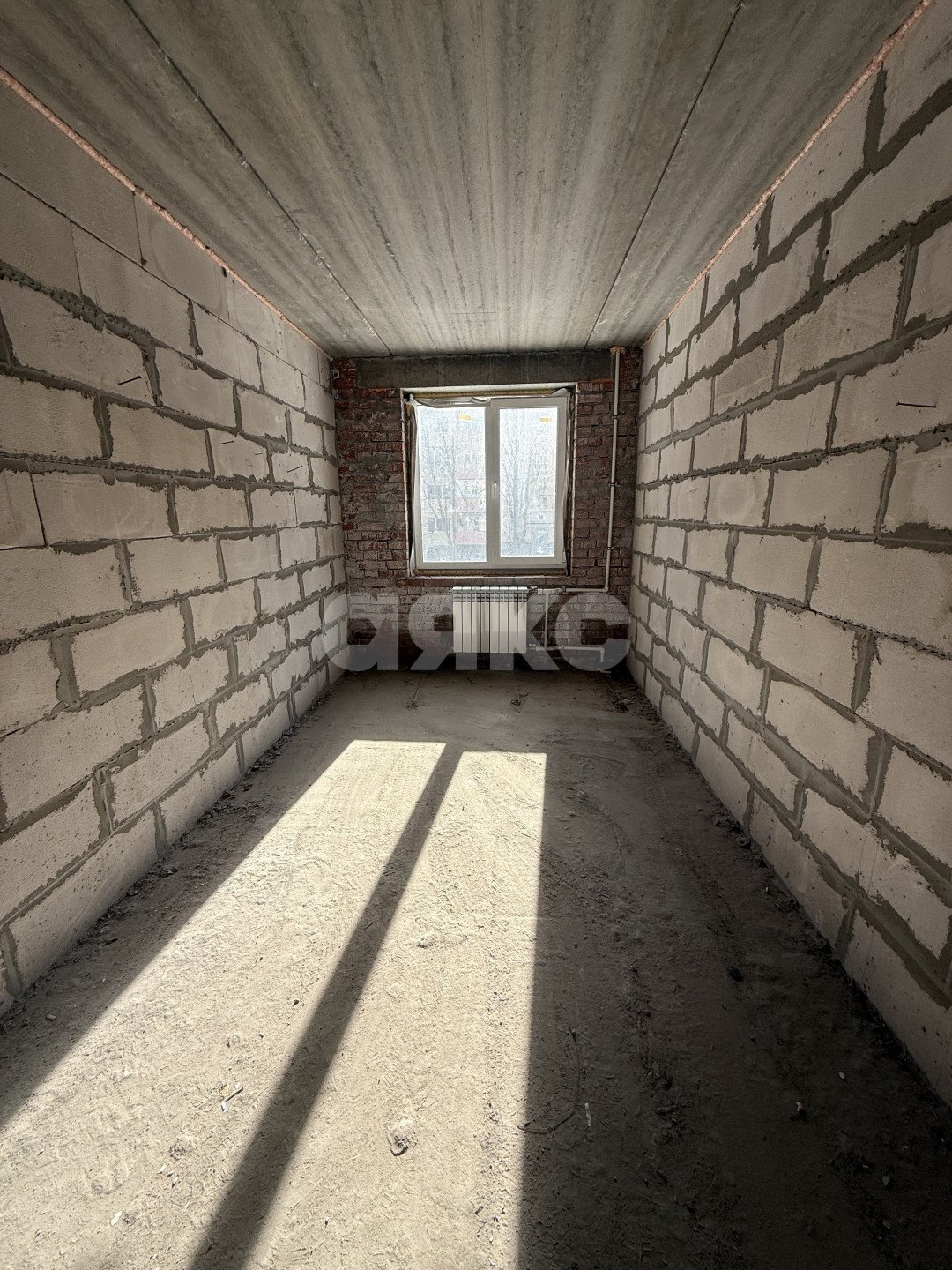 Фото №4: 4-комнатная квартира 60 м² - Мариуполь, р. Жовтневый, пр-кт Строителей, 64