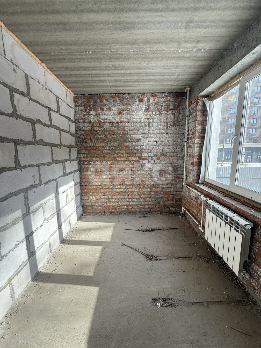 Фото №1: 4-комнатная квартира 60 м² - Мариуполь, р. Жовтневый, пр-кт Строителей, 64