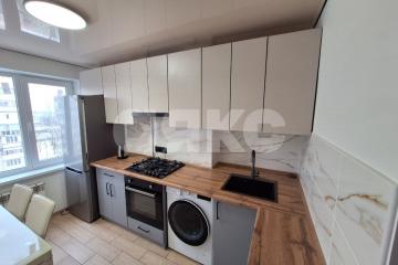 Фото №1: 2-комнатная квартира 50 м² - Мариуполь, мкр. 21-й, пр-кт Строителей, 156